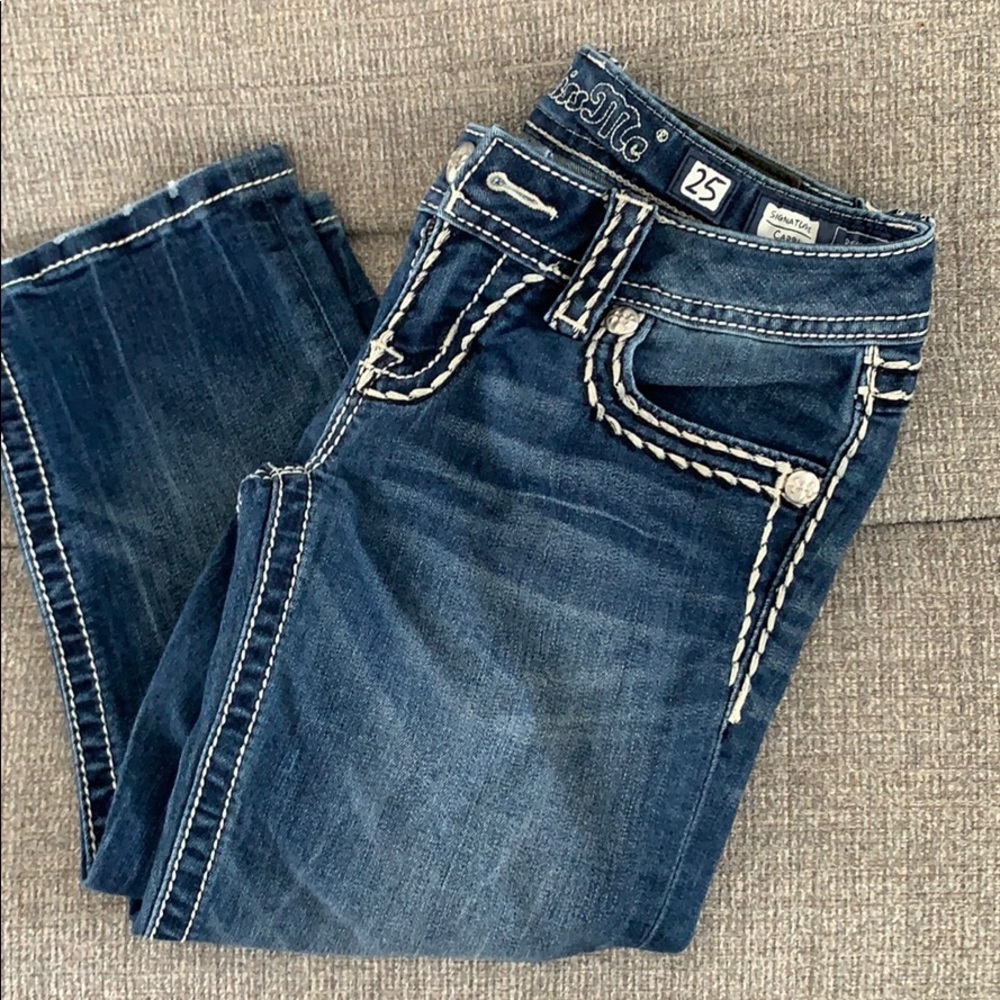 Miss Me capris!